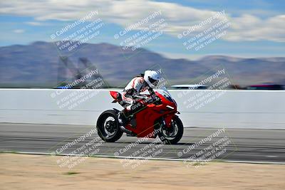 media/Mar-25-2024-Moto Forza (Mon) [[8d4319bd68]]/3-Intermediate Group/Session 4 (Front Straight Speed Pans)/